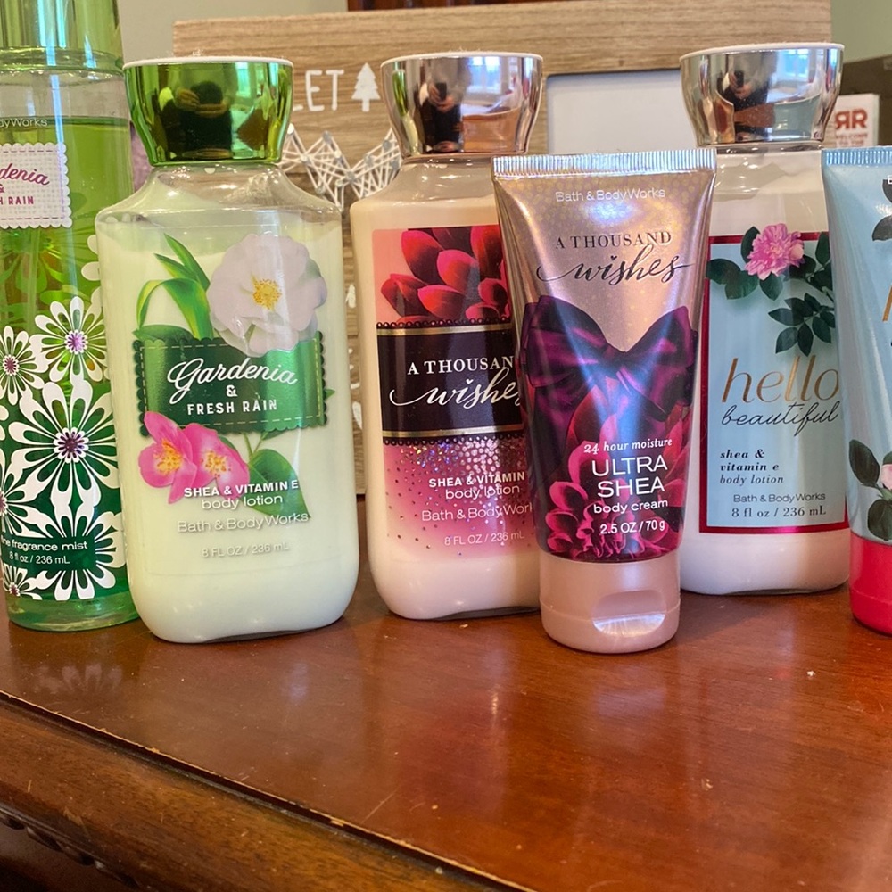 6 bath and body products.